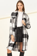 Load image into Gallery viewer, Trendy Throwback Checkered Shacket