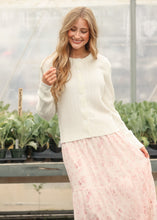 Load image into Gallery viewer, Mason White Button Up Cardigan / Cárdigan Blanco Mason con Botones