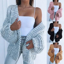 Load image into Gallery viewer, Everyday Chic | Classic Cable Knit Cardigan / Cárdigan Clásico de Tejido Trenzado