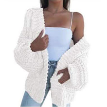 Load image into Gallery viewer, Everyday Chic | Classic Cable Knit Cardigan / Cárdigan Clásico de Tejido Trenzado