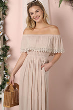 Load image into Gallery viewer, Off Shoulder Maxi Dress